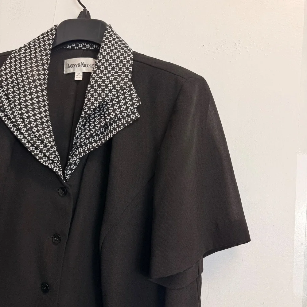 Danny & Nicole Womens 16W Skirt Suit Set Black White Patterned Ruffle Hem Jacket